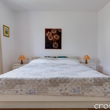 Vinka Appartement Biograd Na Moru Buitenkant foto